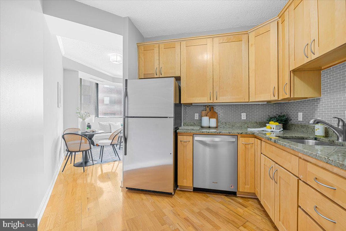 955 26th Street NW #409 photo 12