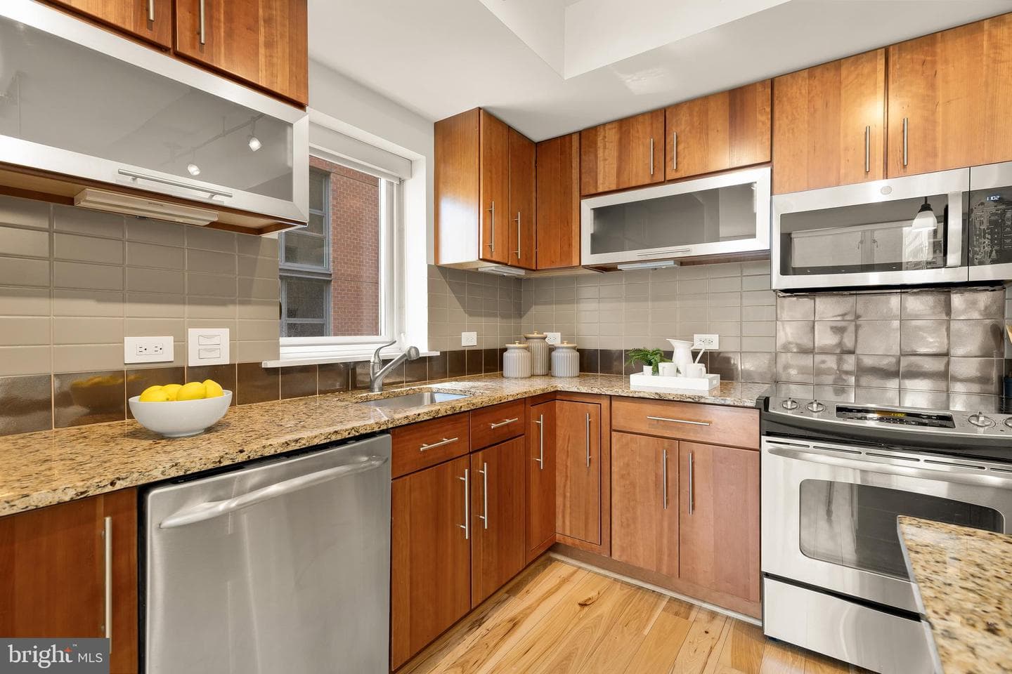 1025 1st Street SE #406 photo 14