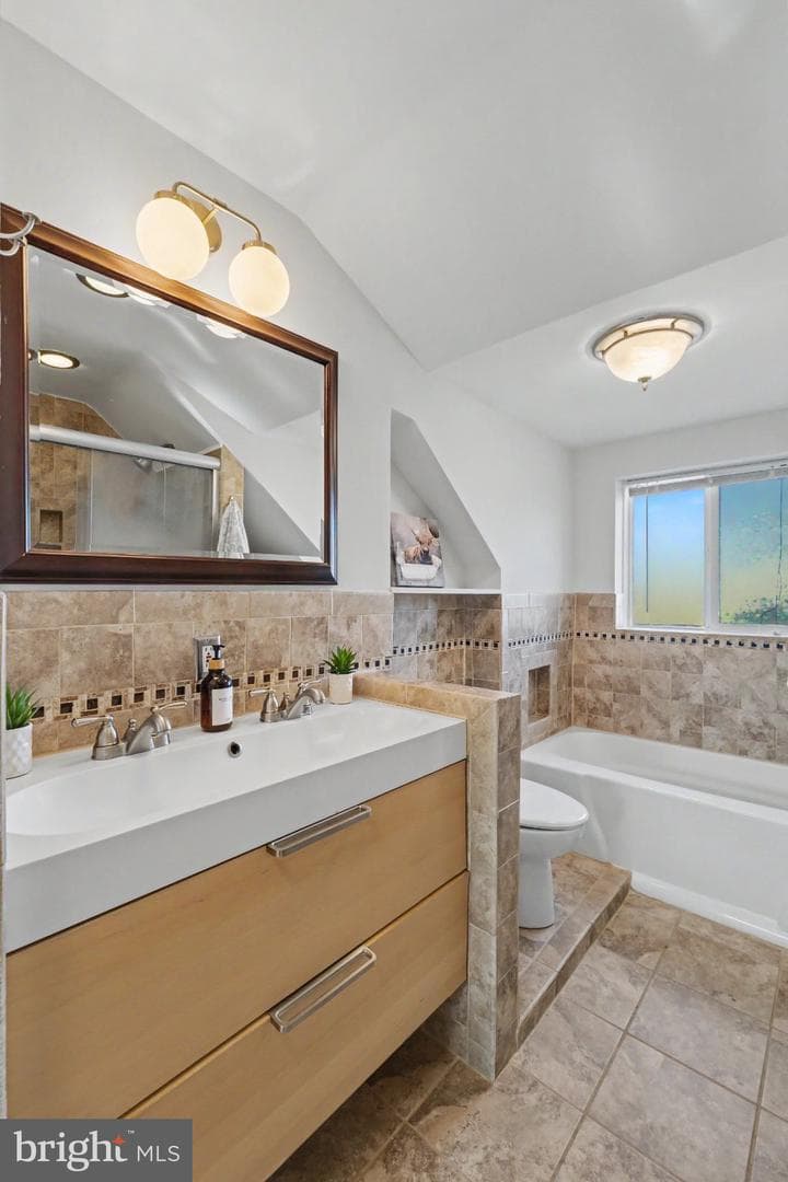 1216 Shepherd Street NW photo 62