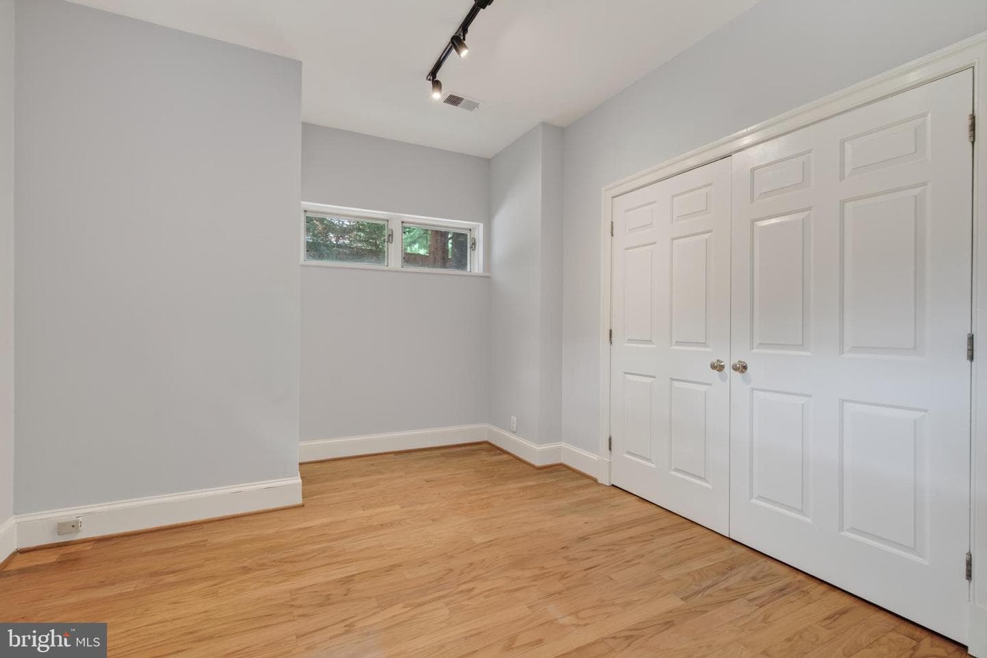 5430 Chevy Chase Parkway NW photo 43