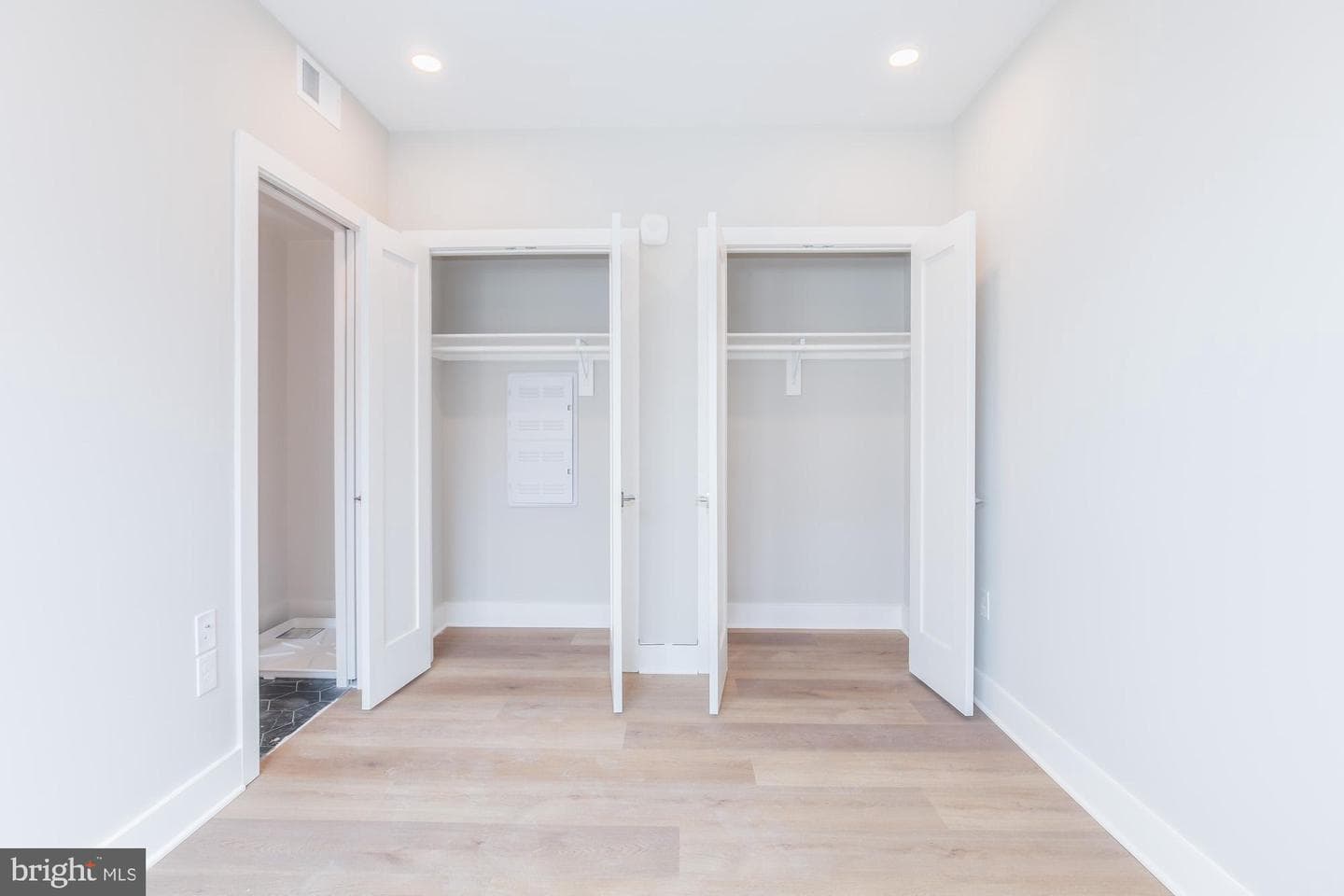 933 N Street NW #204 photo 12