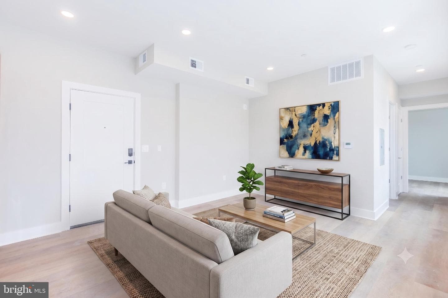 933 N Street NW #204 photo 6