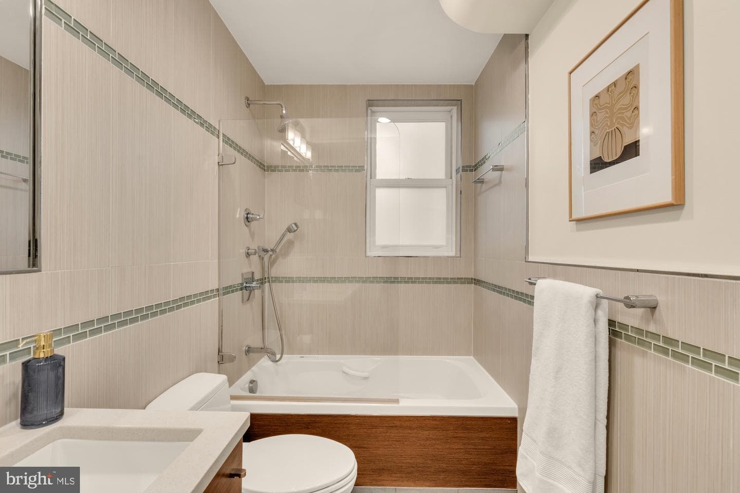 1615 Kenyon Street NW #4 photo 20