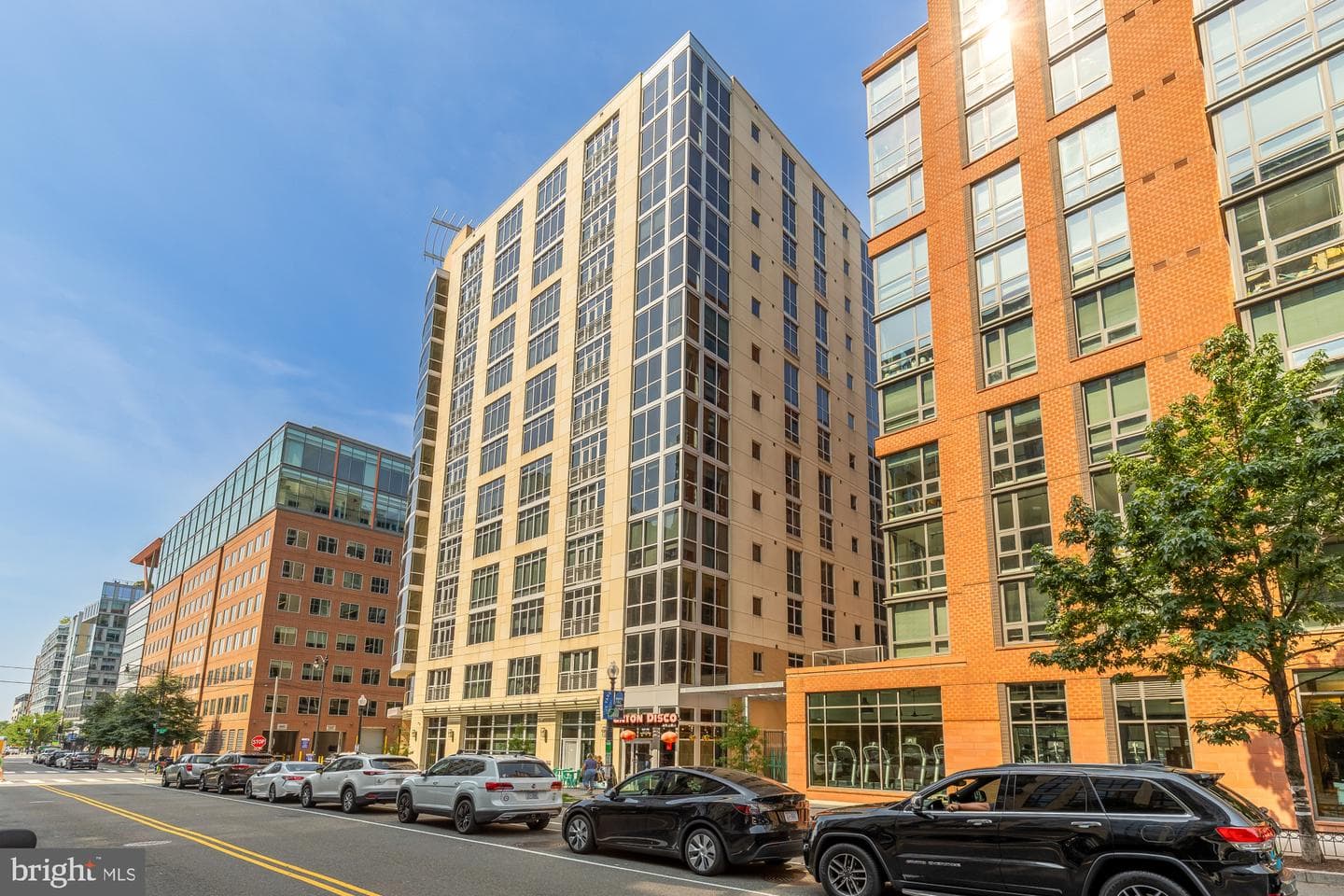 1025 1st SE #104, Washington