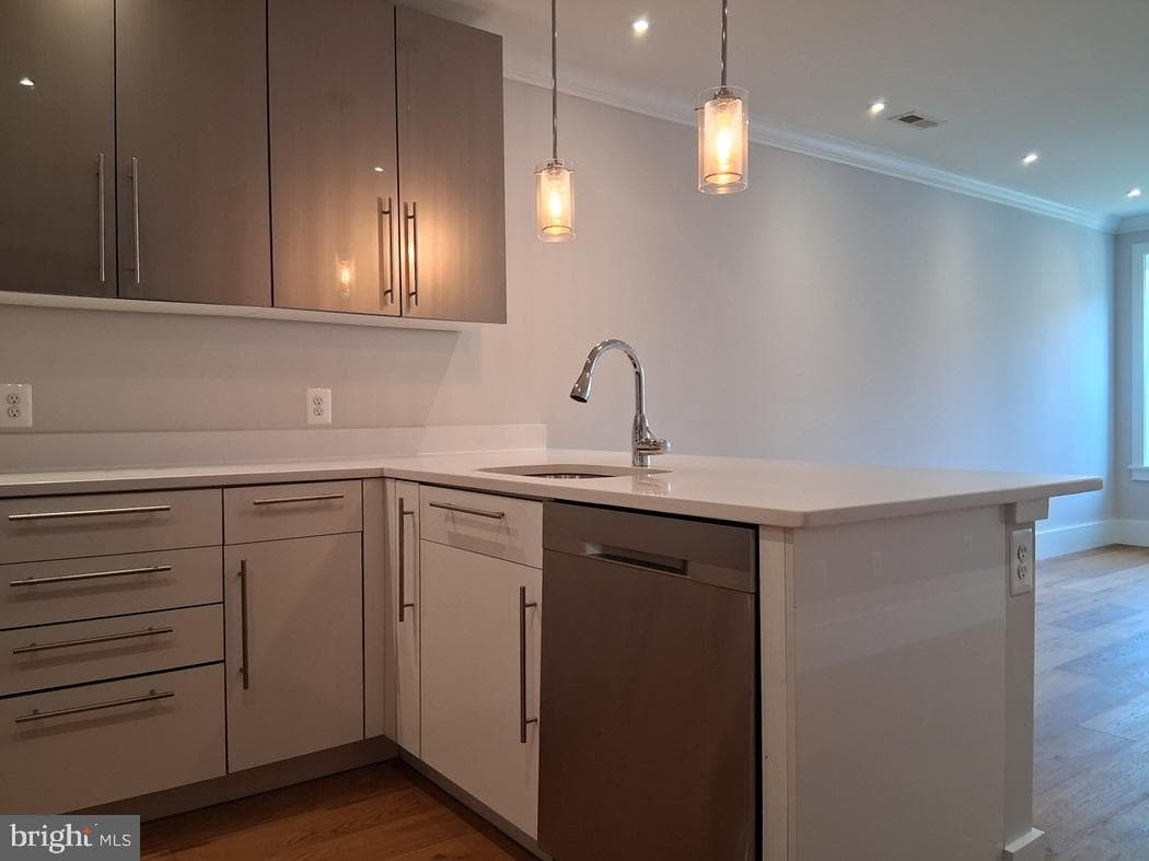 530 Irving Street NW #2 photo 6