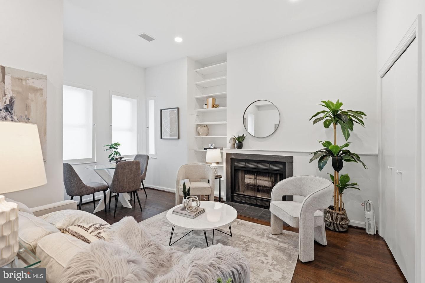 1626 15th Street NW #301 photo 4