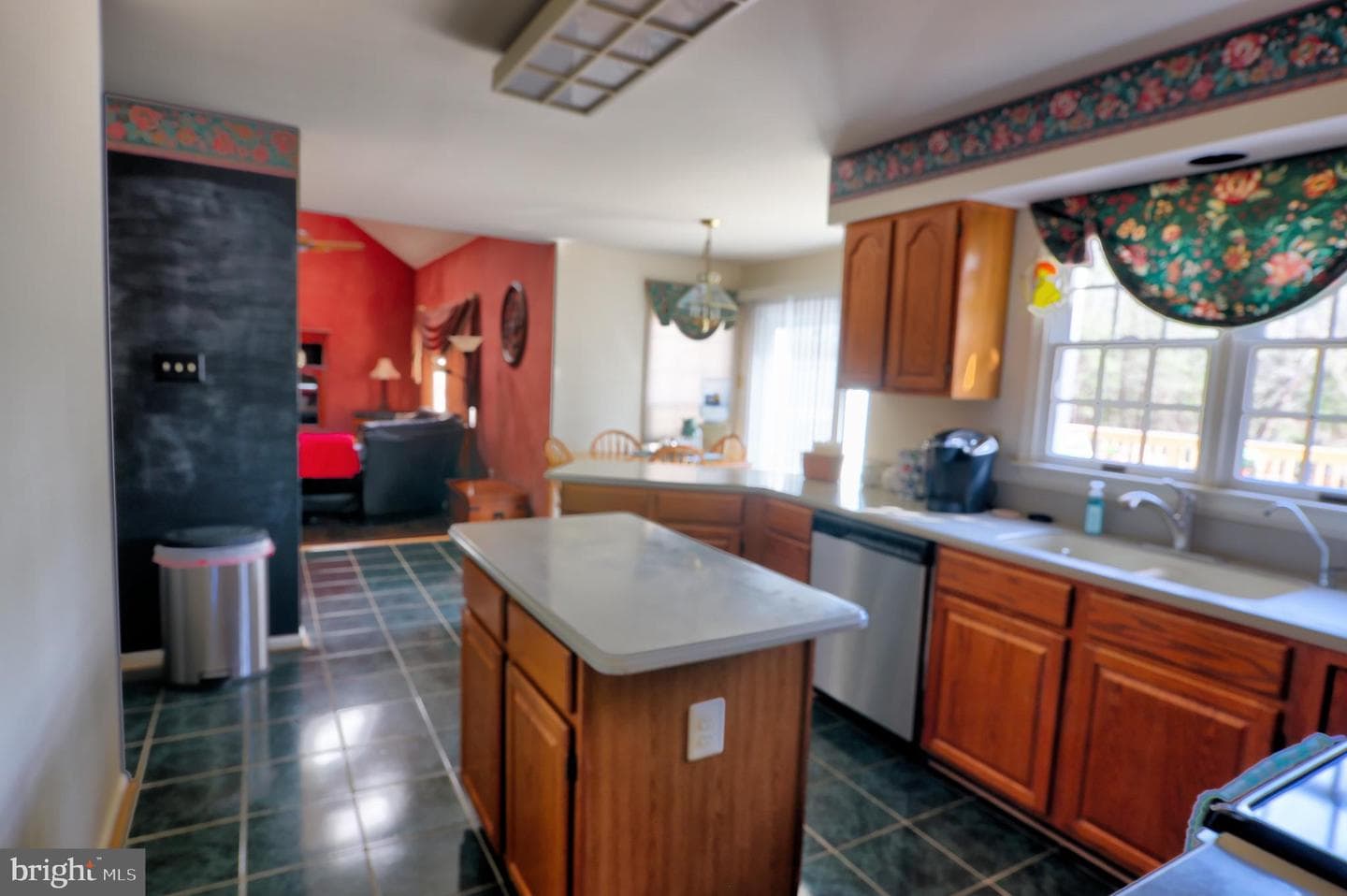 303 Maro Road photo 23