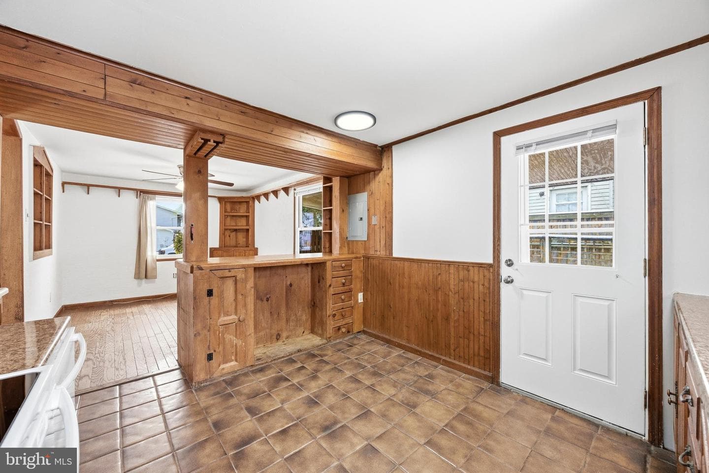 652 Chapelview Drive photo 20