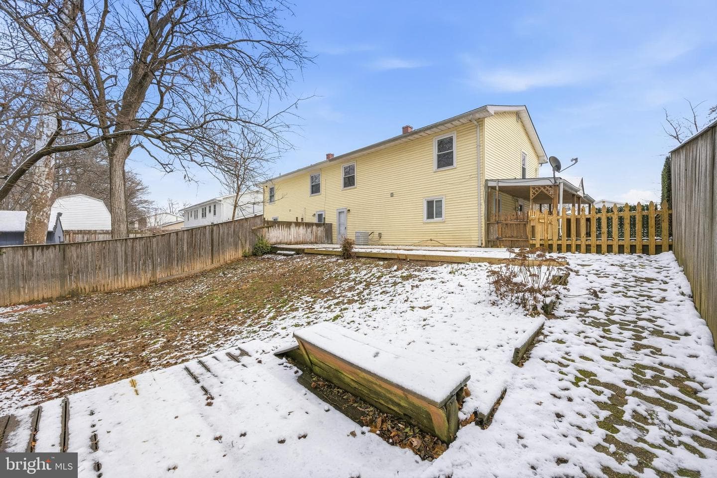 652 Chapelview Drive photo 47