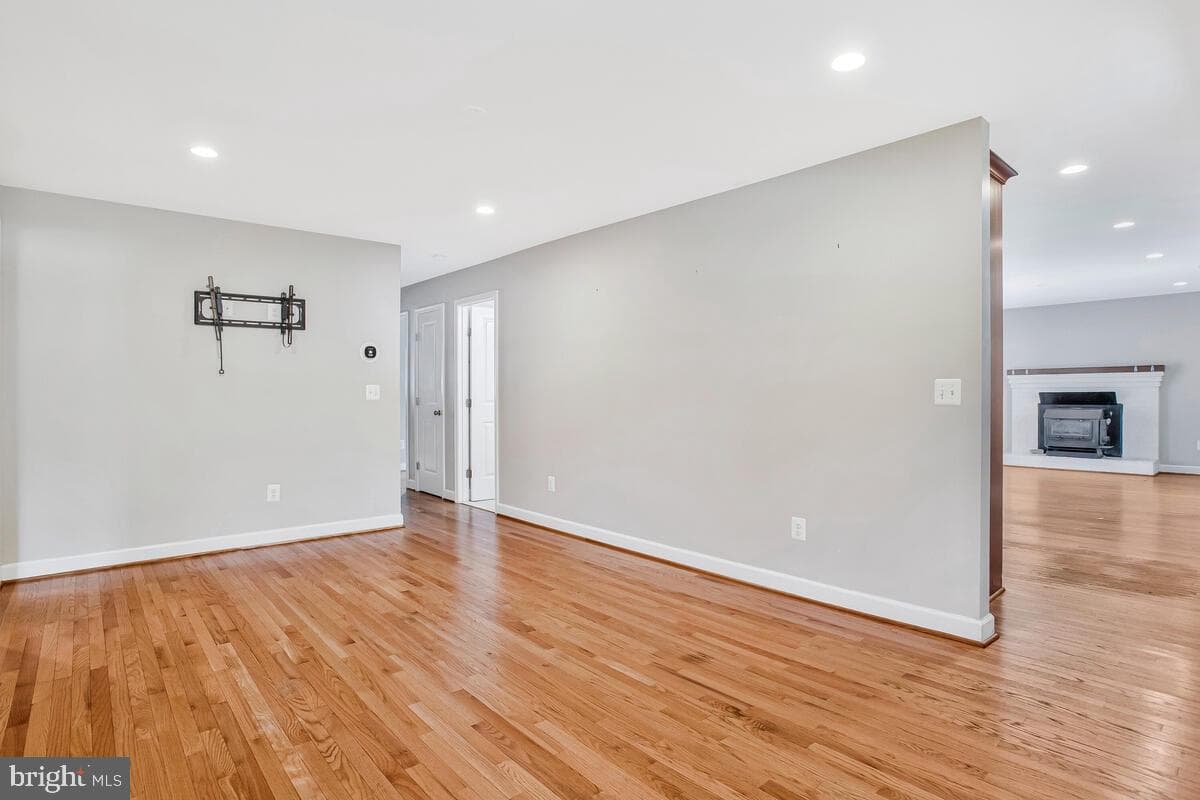1533 Wakefield Road photo 17
