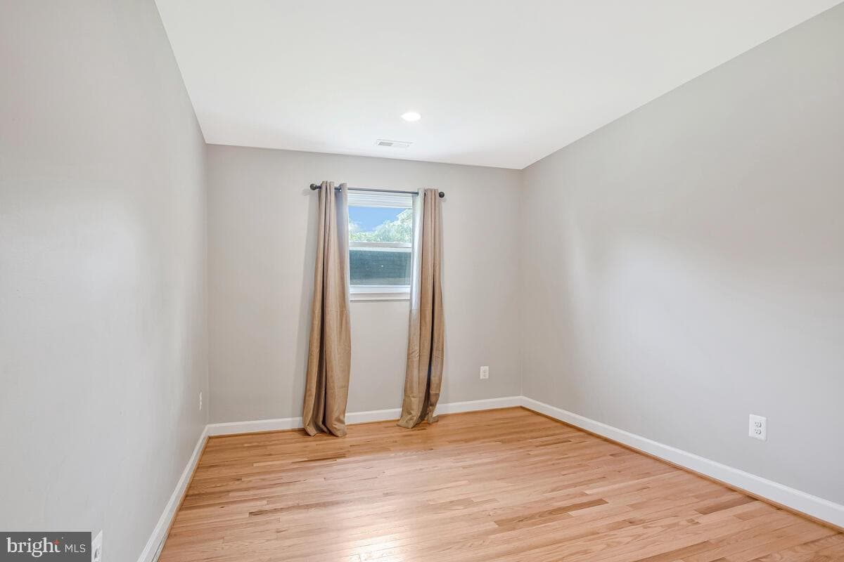 1533 Wakefield Road photo 19