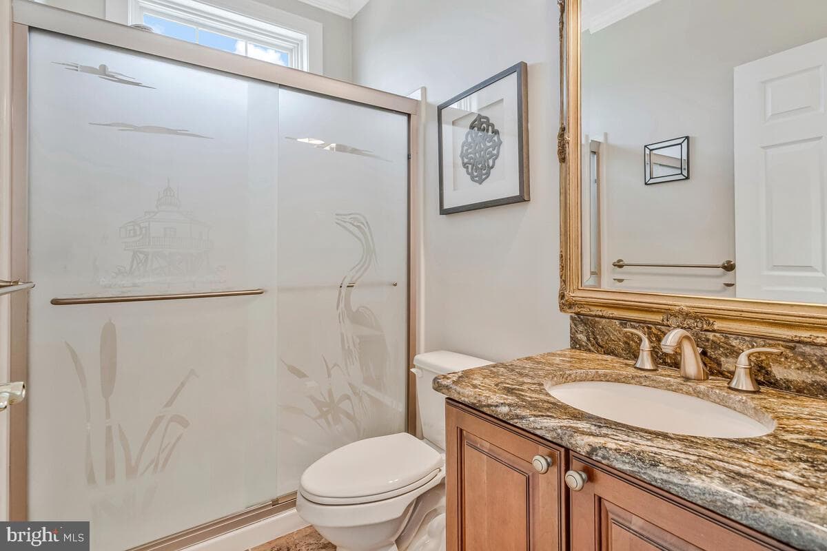 3300 Shore Drive photo 17