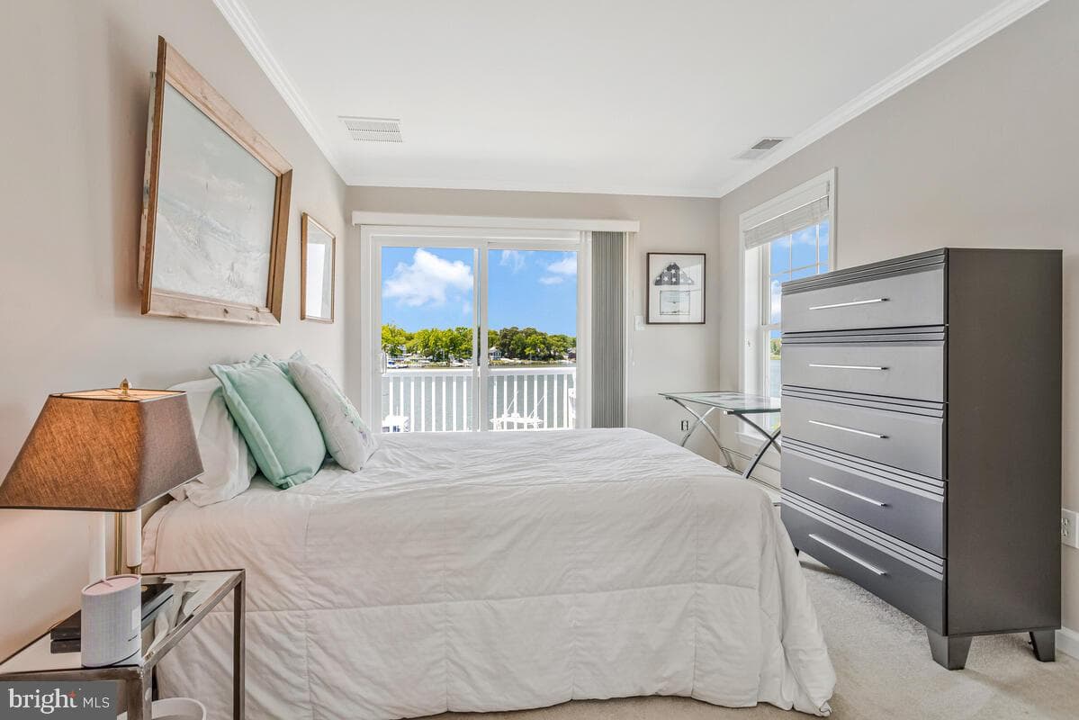 3300 Shore Drive photo 25