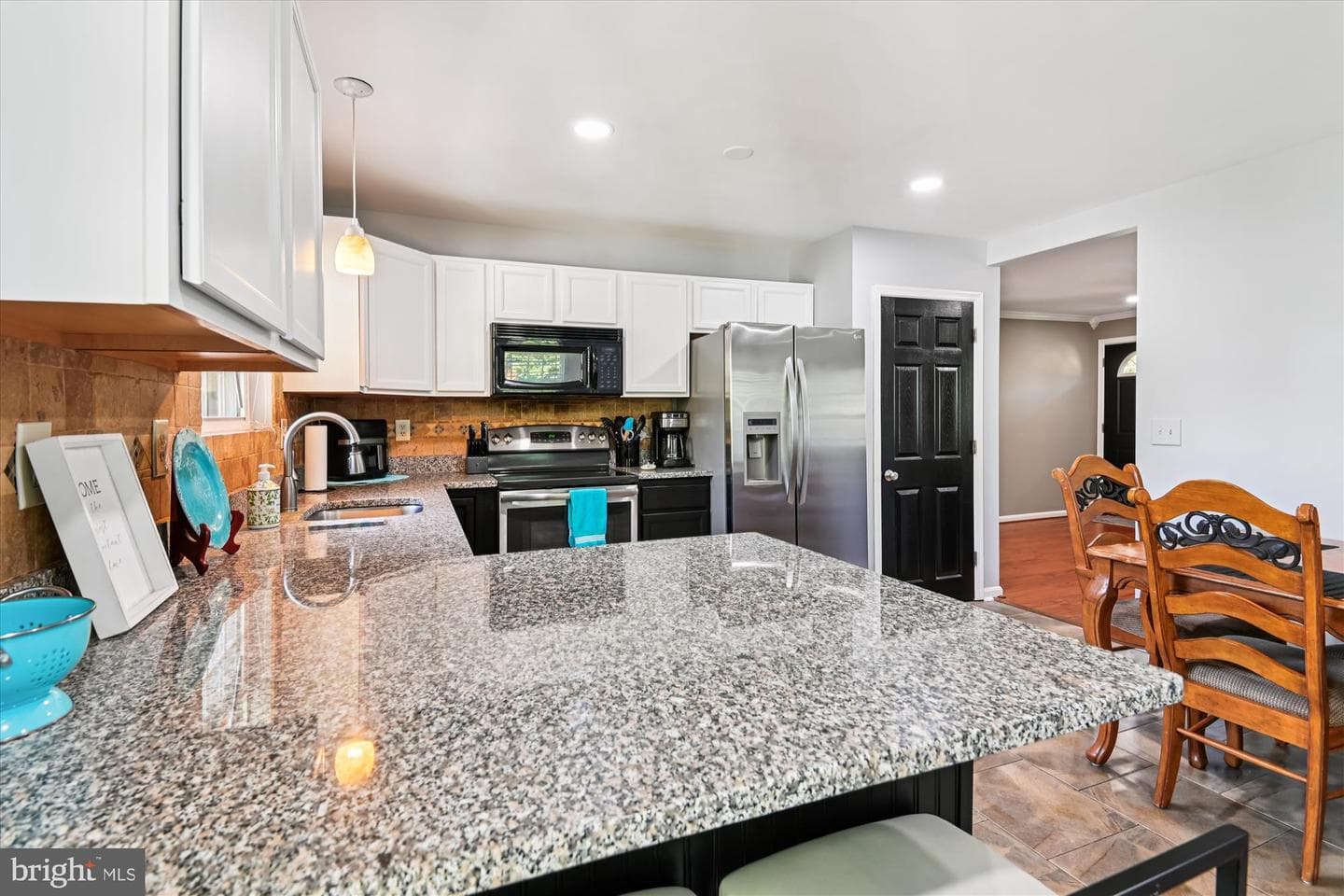 851 Annapolis Avenue photo 42