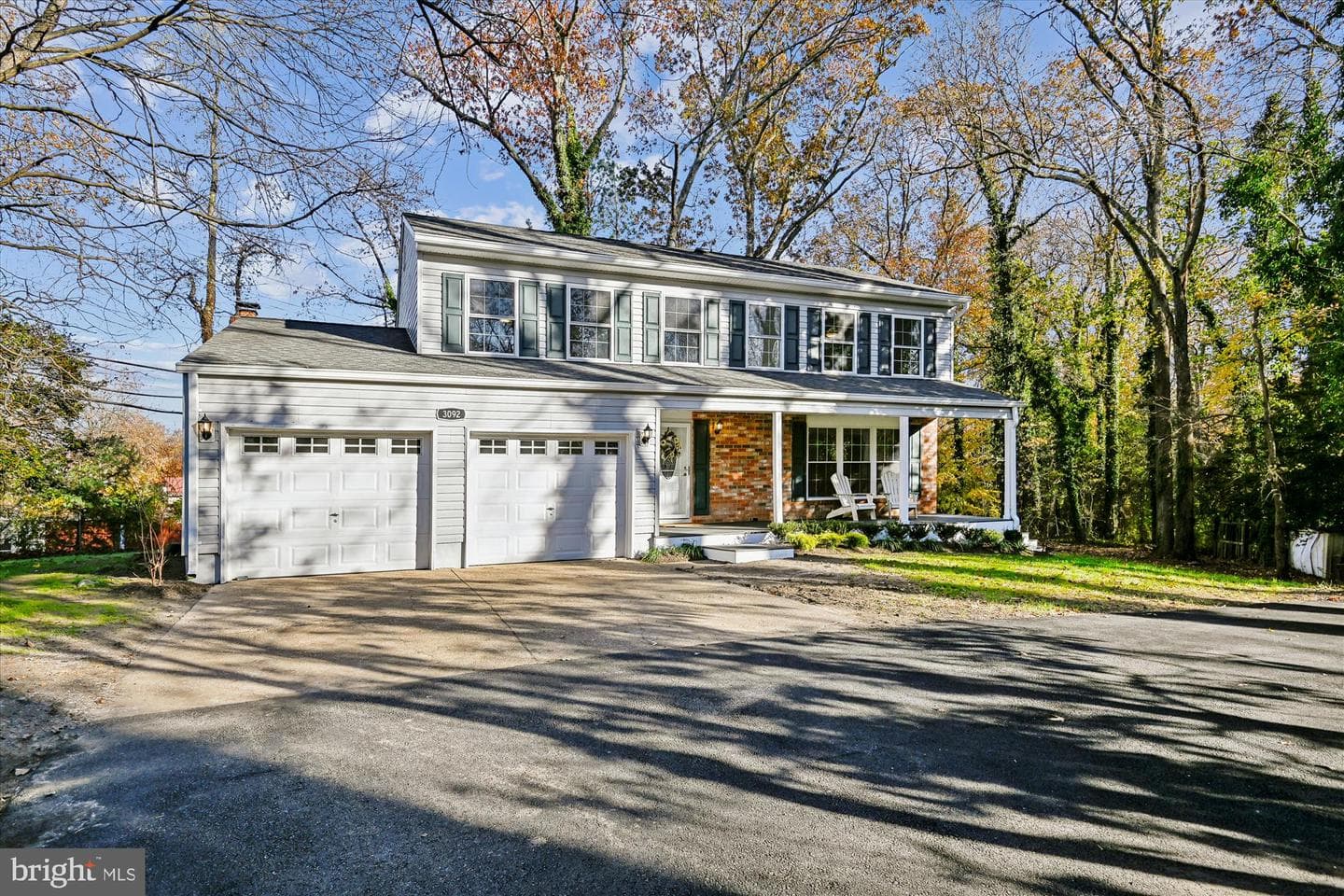 3092 Sussex Place photo 2