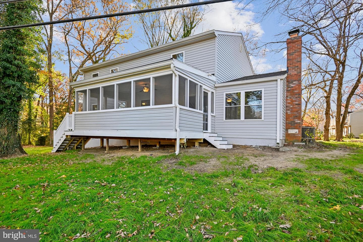 3092 Sussex Place photo 5