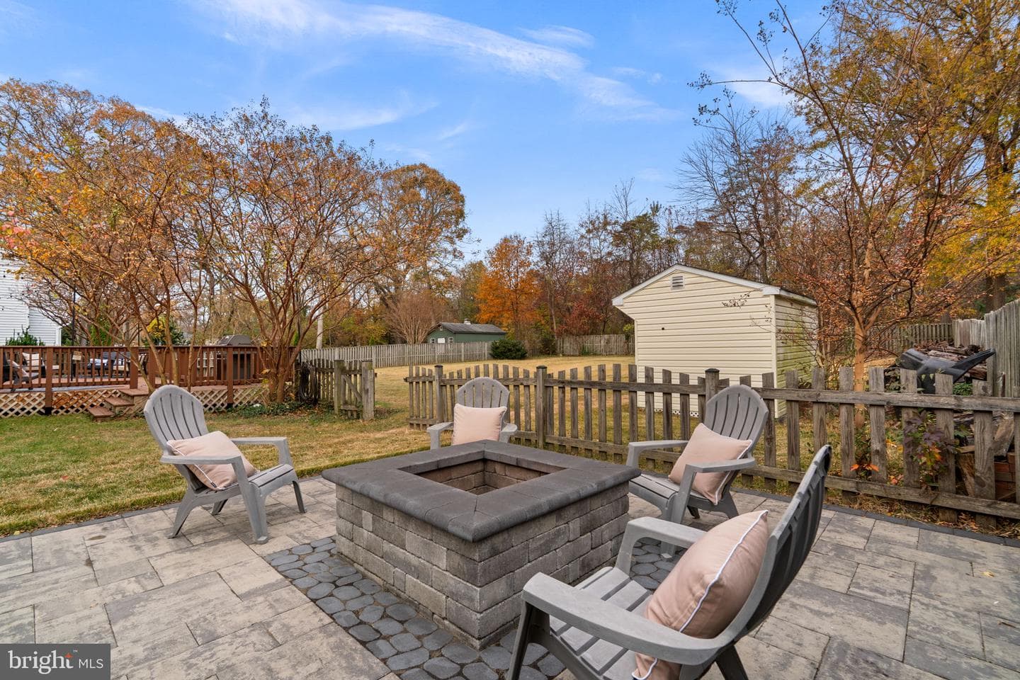 316 Raussell Place photo 39