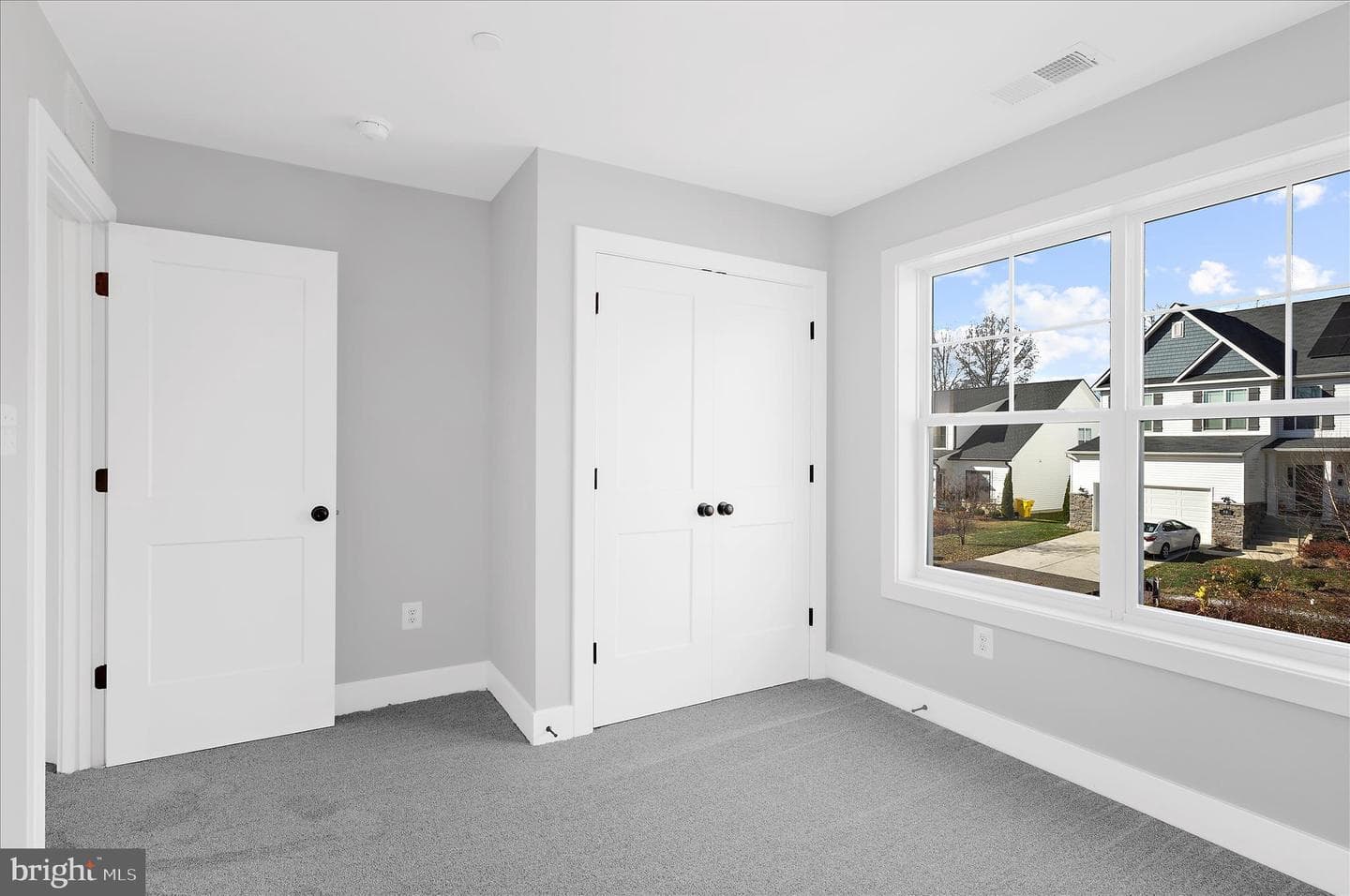 91 Edelton Avenue photo 15