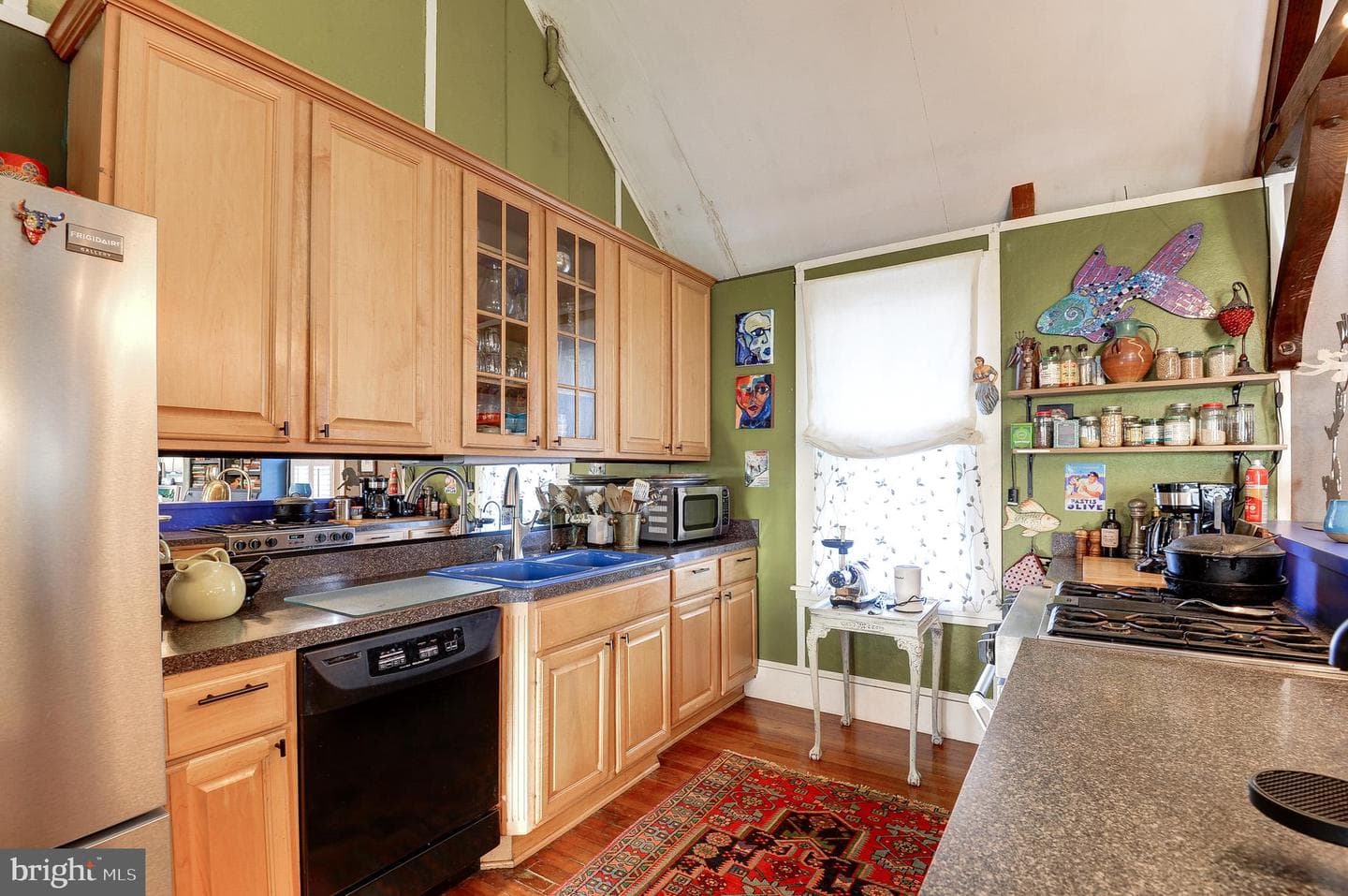 200 Chesapeake Avenue photo 13