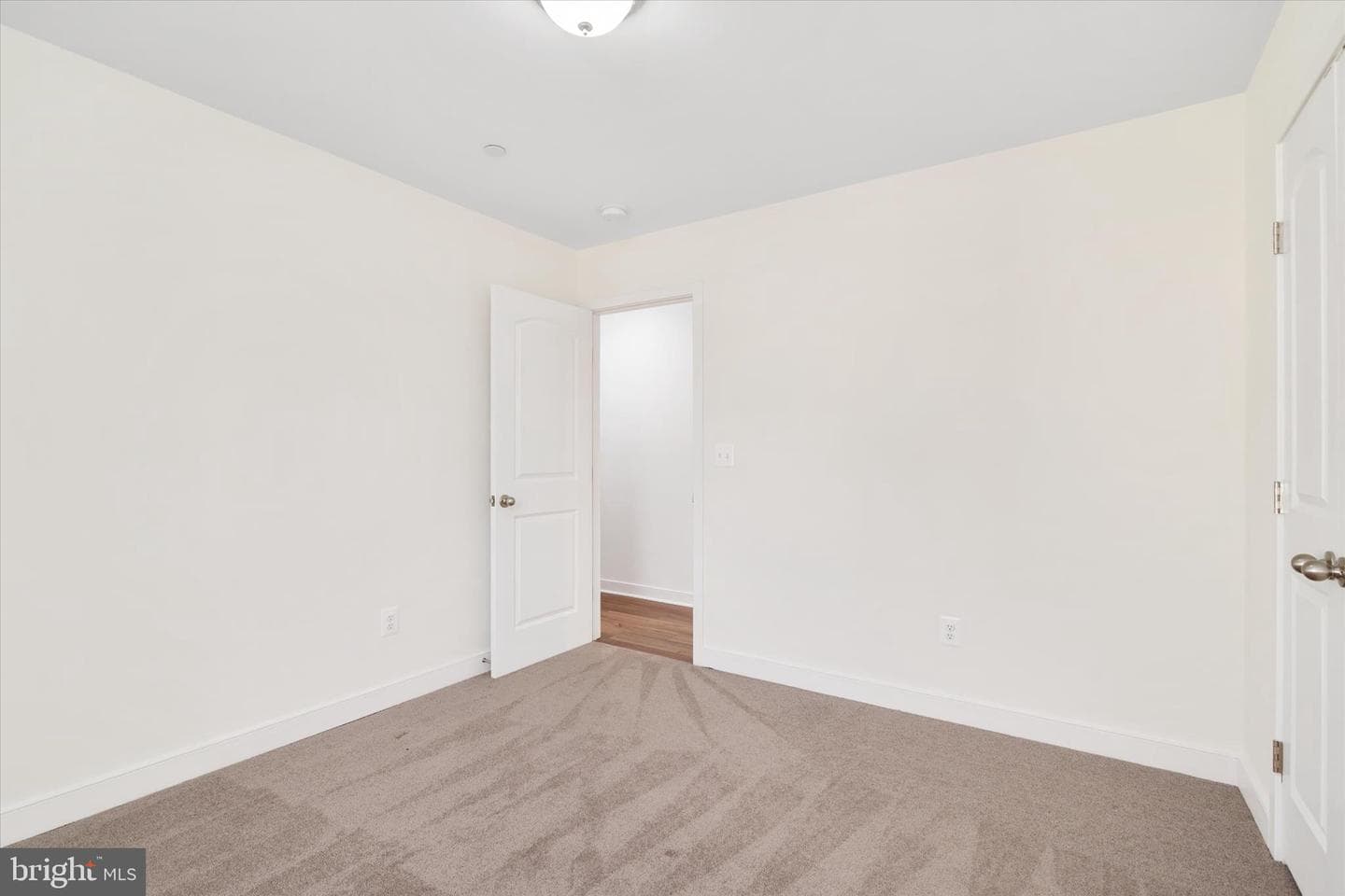 1718 Millstone Drive photo 27