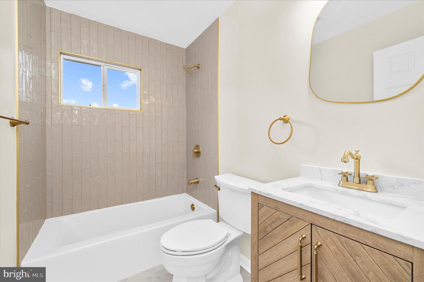 7831 Overhill Road photo 14