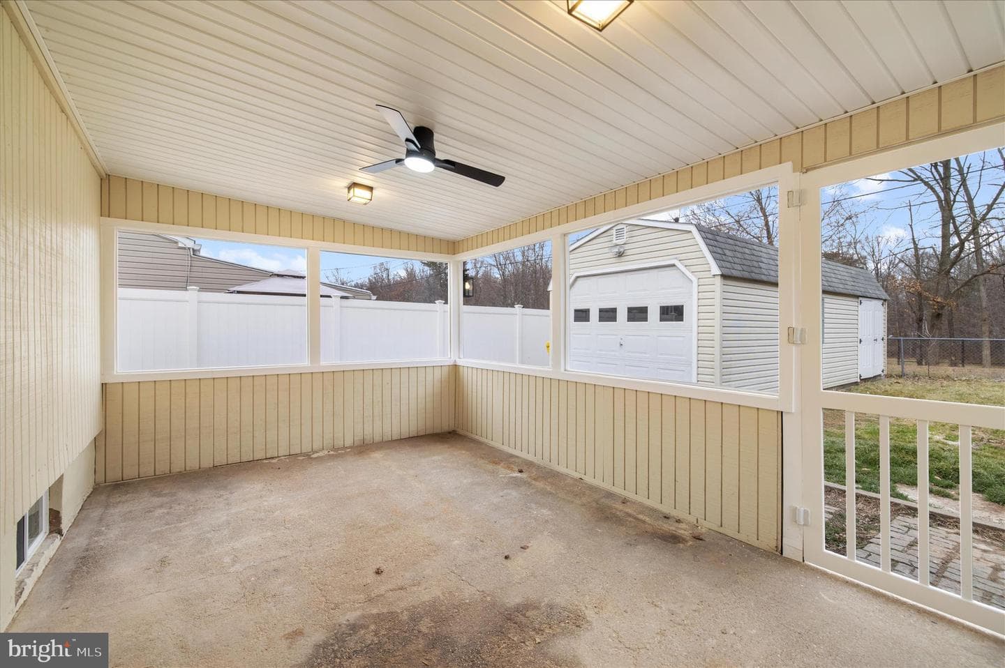 7831 Overhill Road photo 32