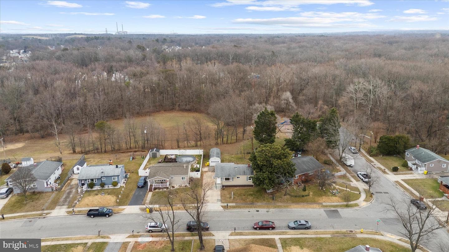 7831 Overhill Road photo 47