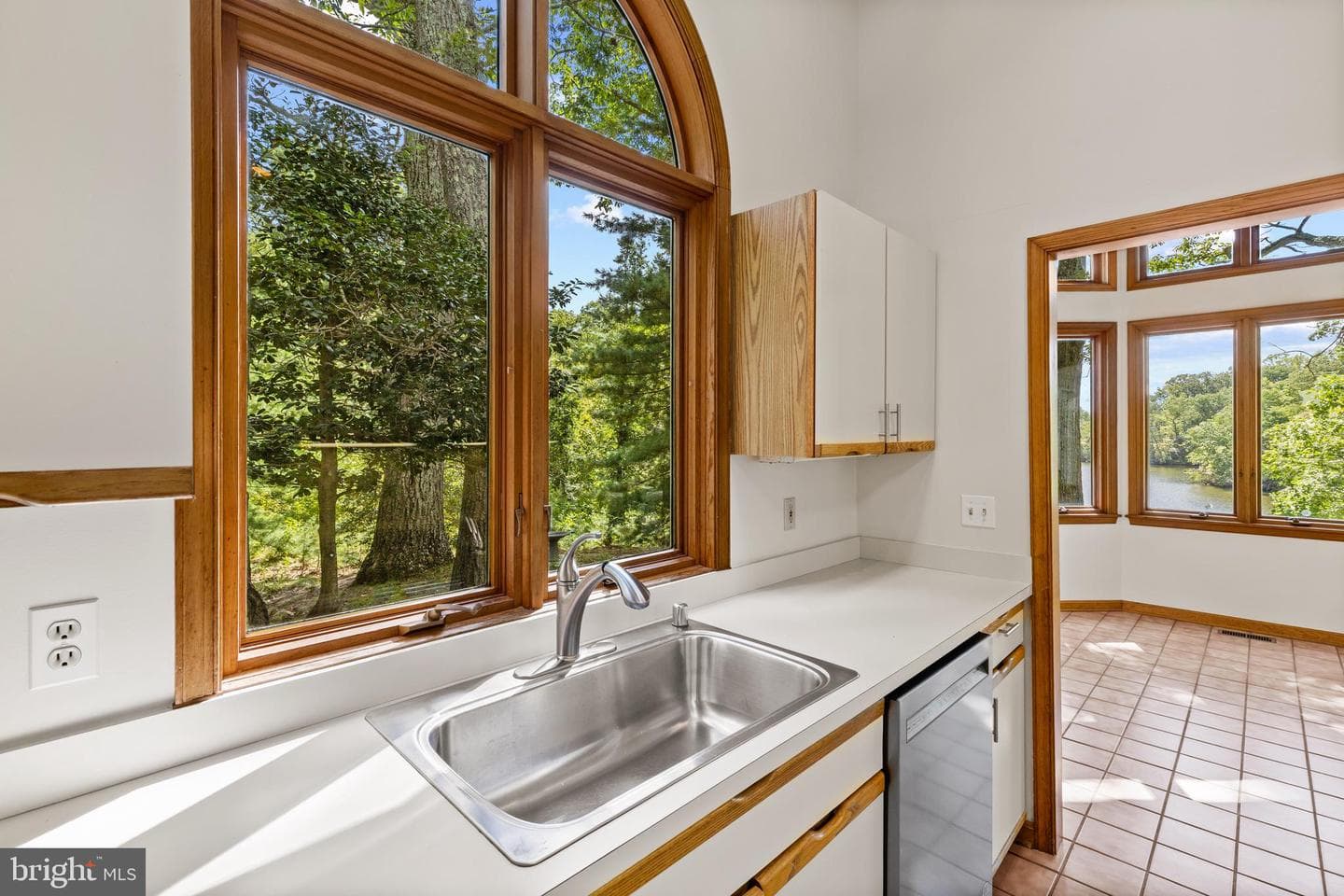 105 Wallace Manor Road photo 17