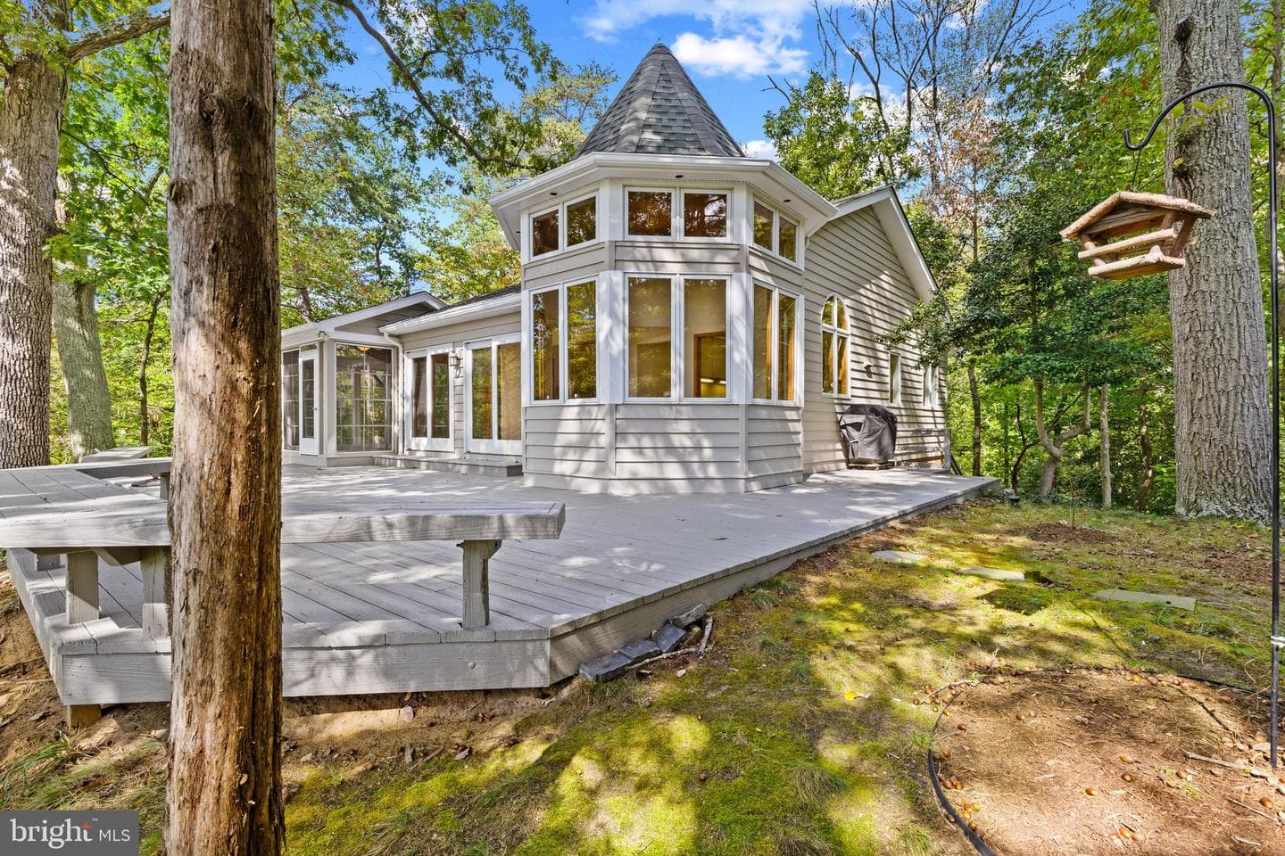 105 Wallace Manor Road photo 2