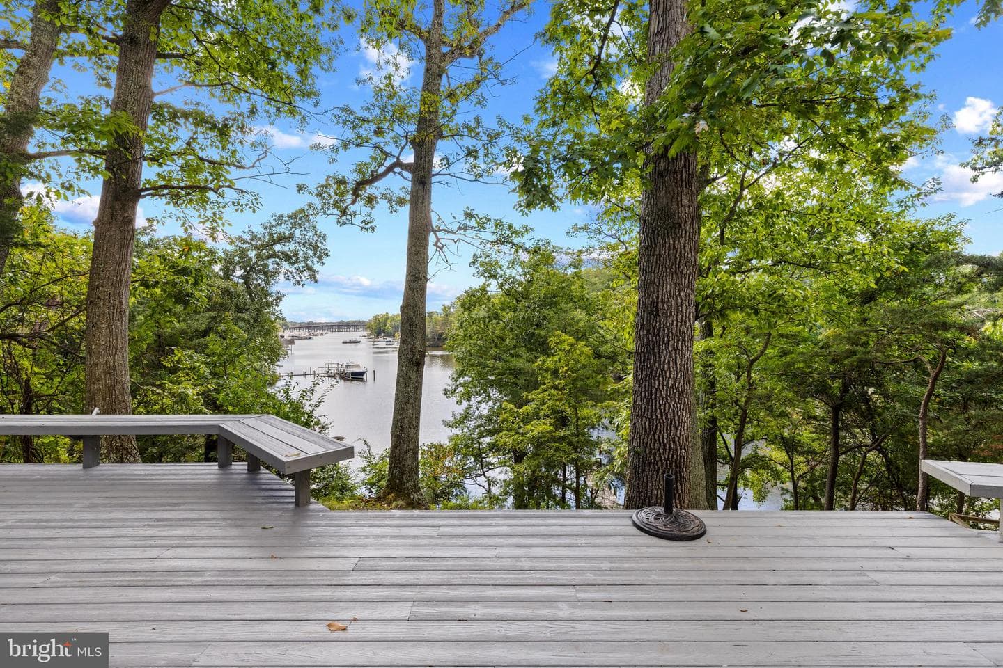 105 Wallace Manor Road photo 24