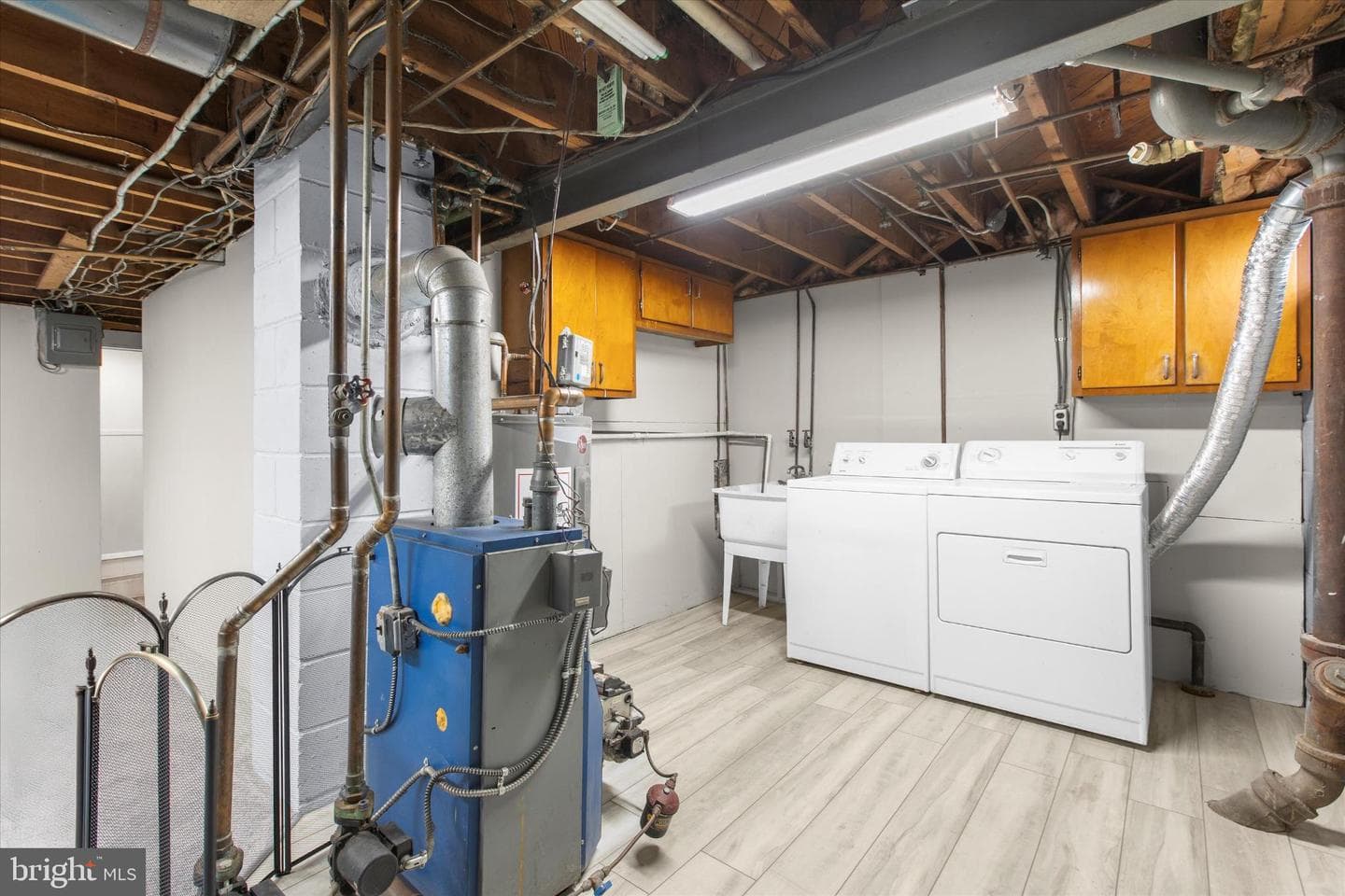 8421 Spring Road photo 28
