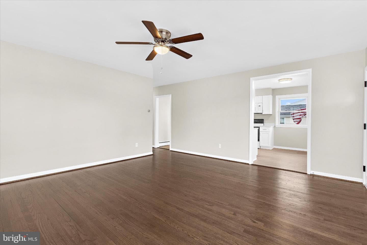 8421 Spring Road photo 5
