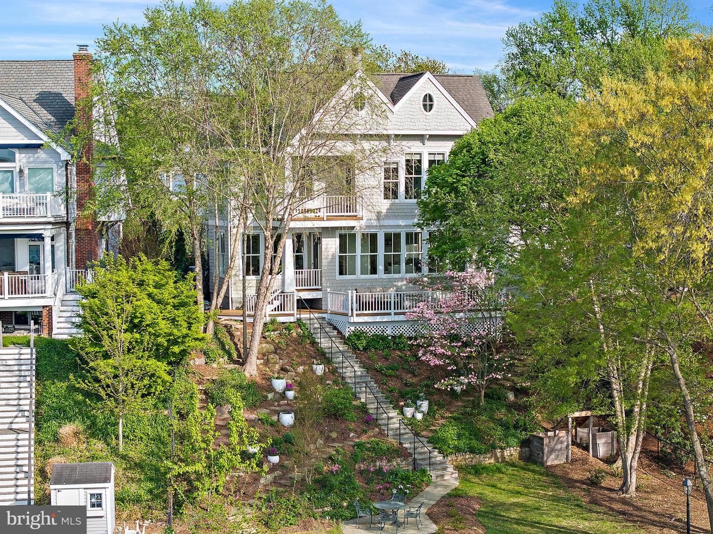 906 Creek Drive photo 4