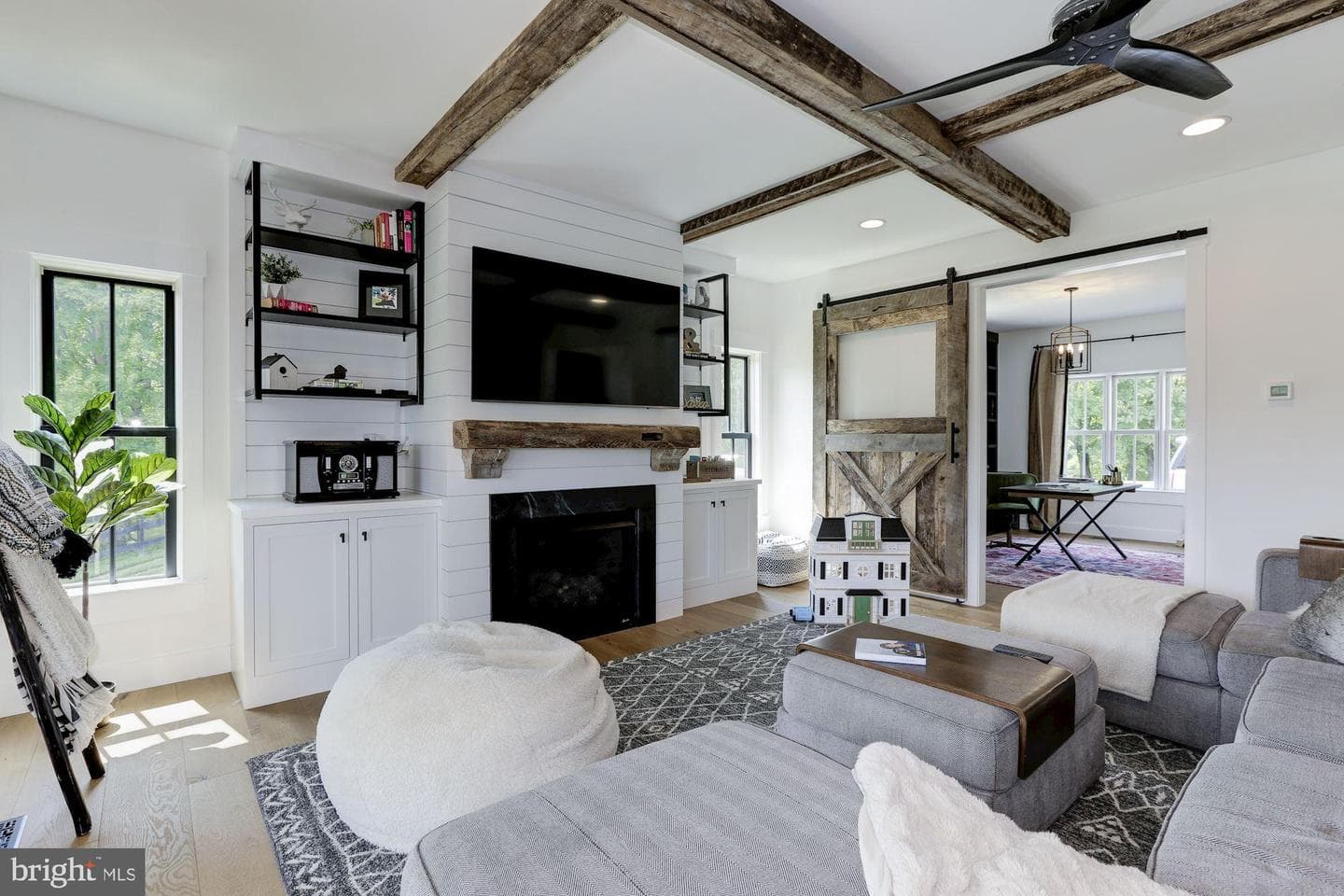 254 Friendship Road photo 15