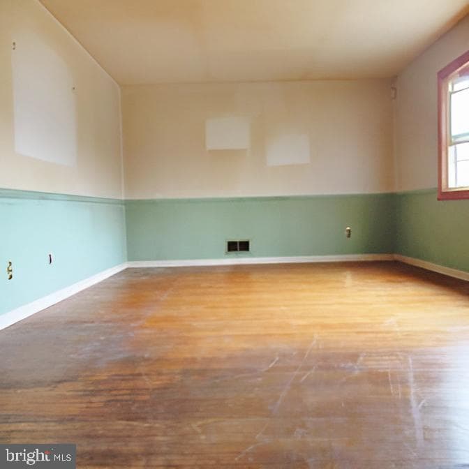 718 Mayo Road photo 12