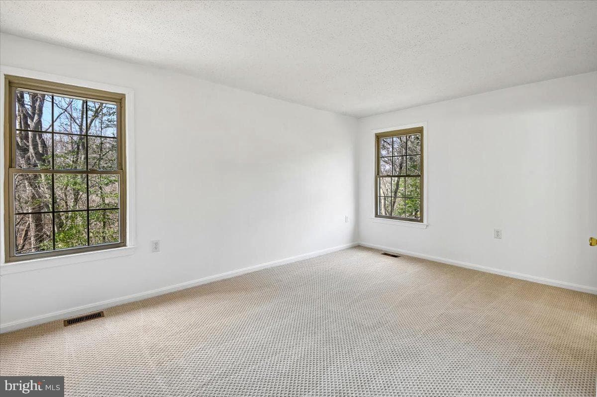860 Woodmont Road photo 19