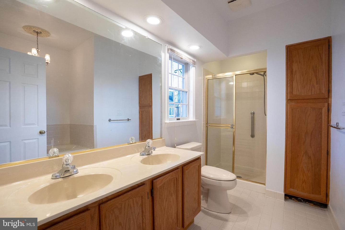 2707 Summerview Way #101 photo 17
