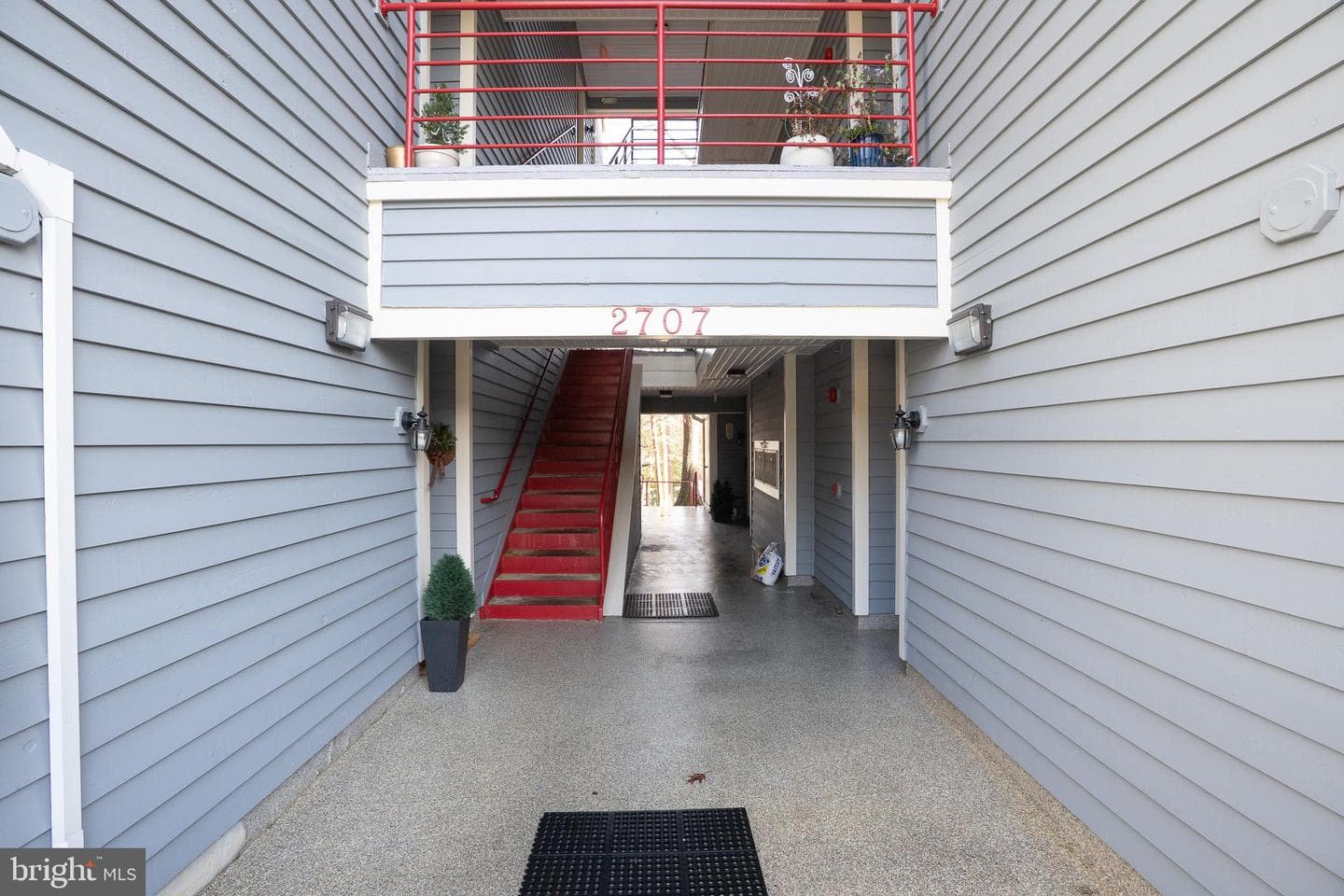 2707 Summerview Way #101 photo 21