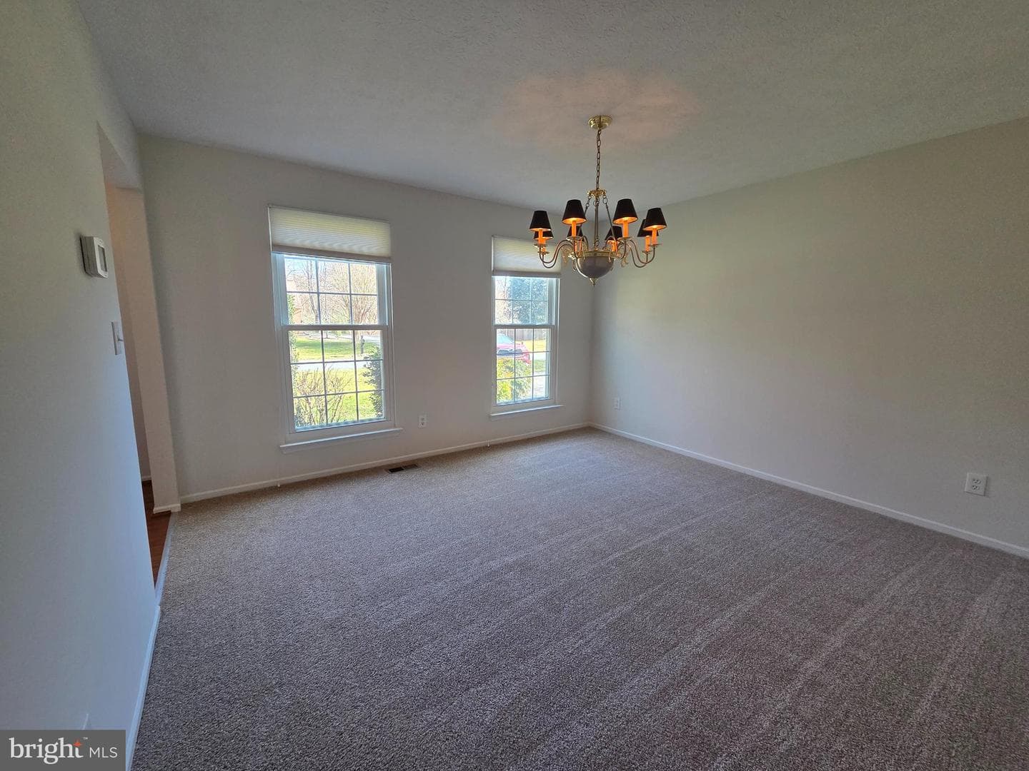 276 Southdale Court photo 26