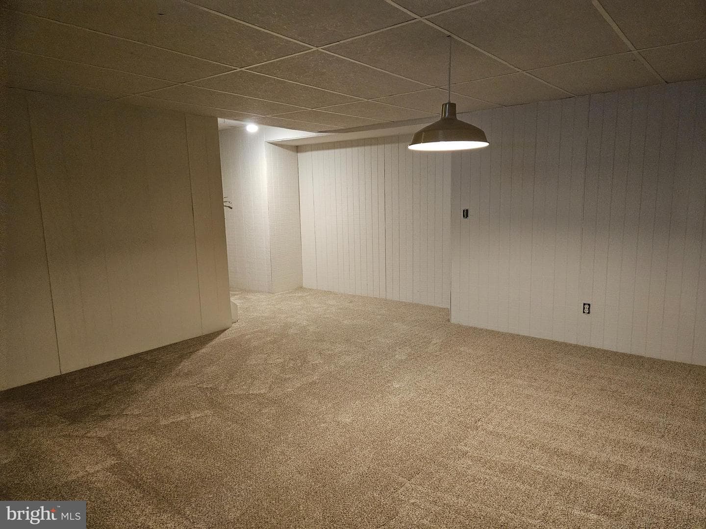276 Southdale Court photo 31