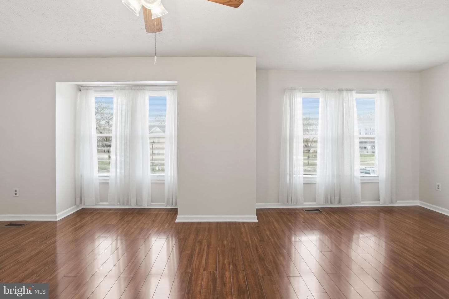 759 Sunnyfield Lane photo 24