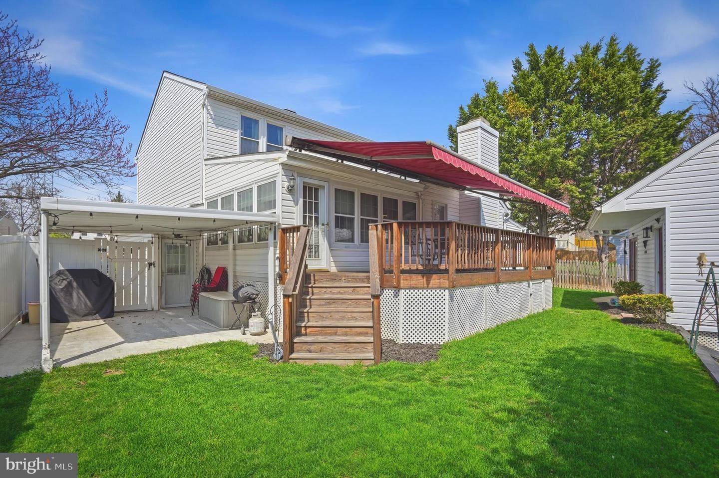 759 Sunnyfield Lane photo 37