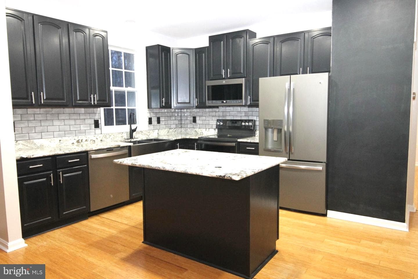 4695 Sands Road photo 11