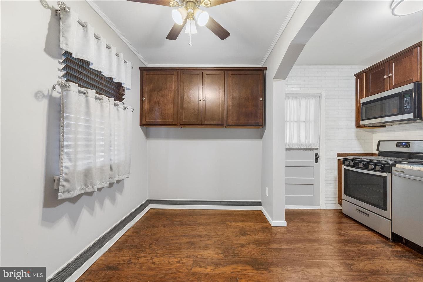 211 Georgia Avenue NE photo 11