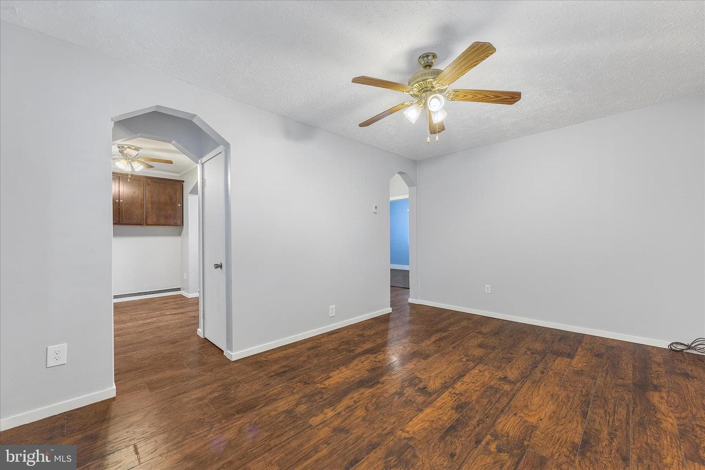 211 Georgia Avenue NE photo 4