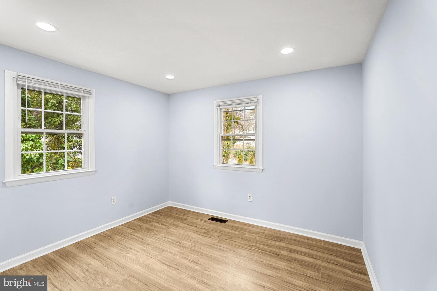 721 Fairway Drive photo 20