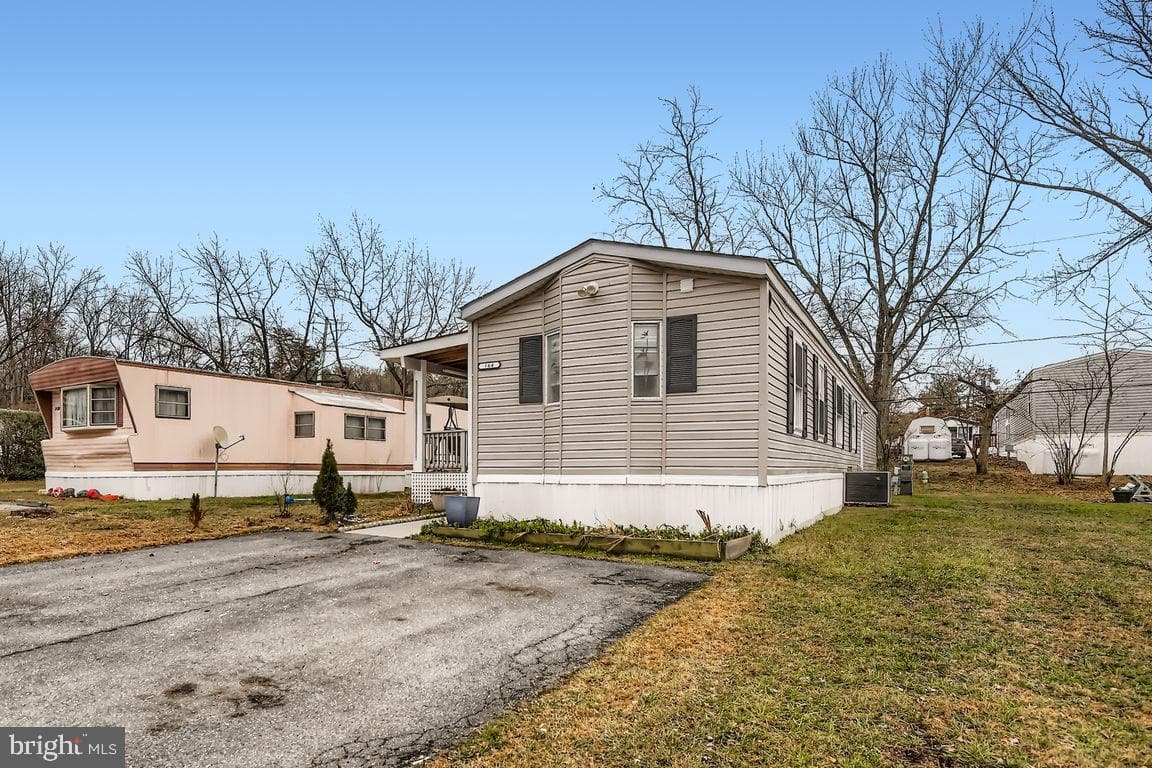 7810 Clark Road #d-64 photo 3