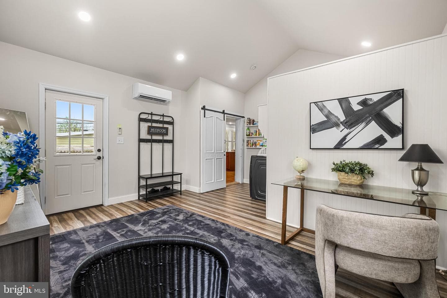 526 Hawthorne Road photo 13
