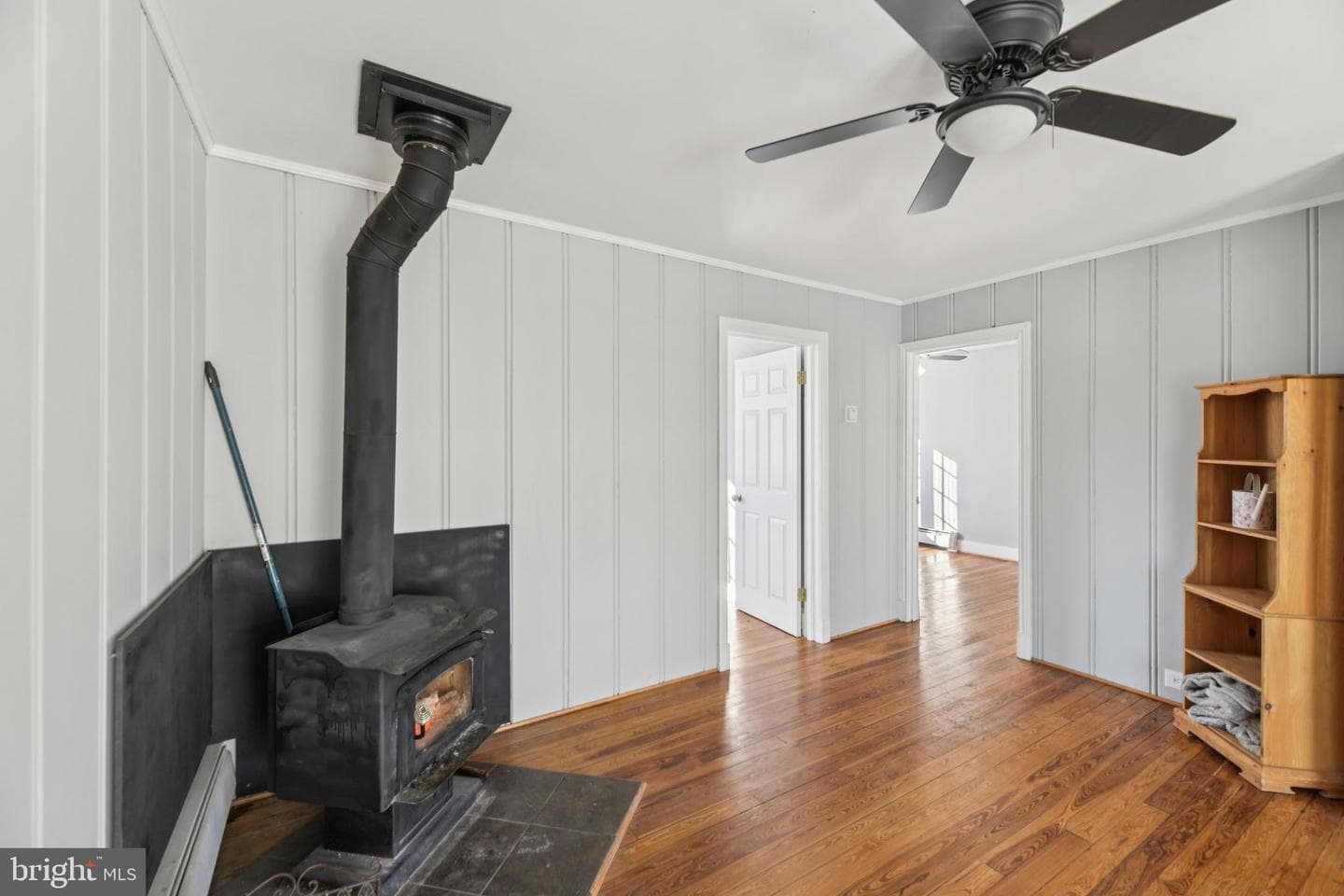 306 Linden Avenue photo 12