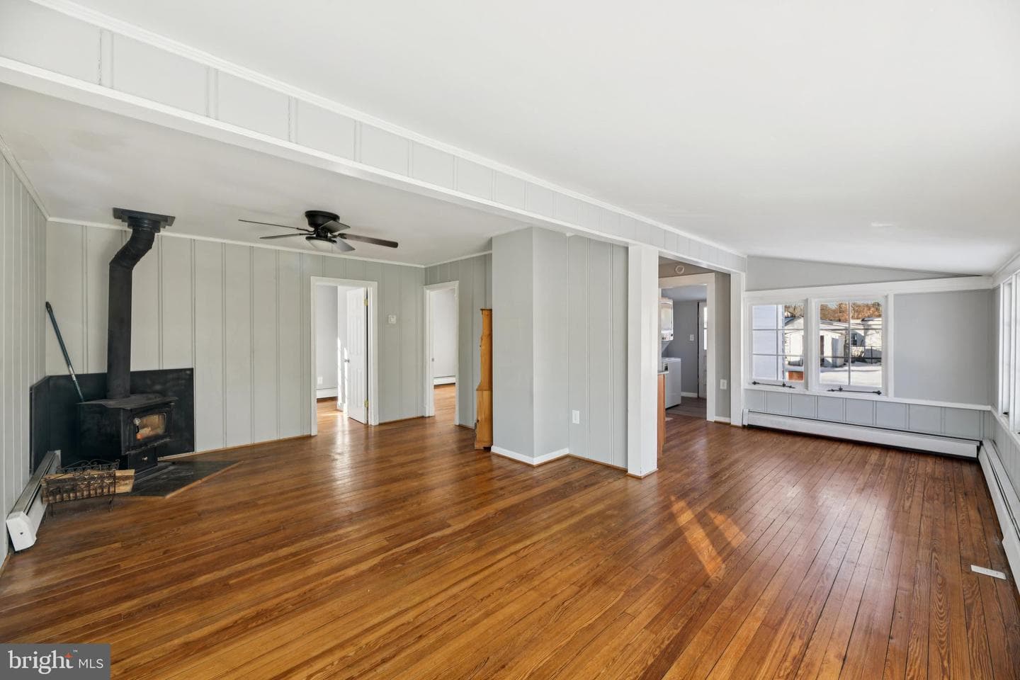 306 Linden Avenue photo 8
